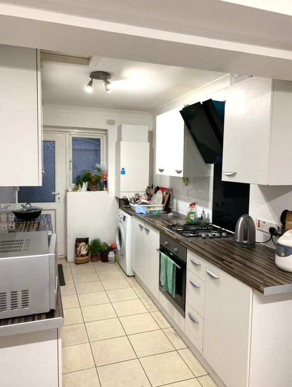 Property photo 3 of 10 Image