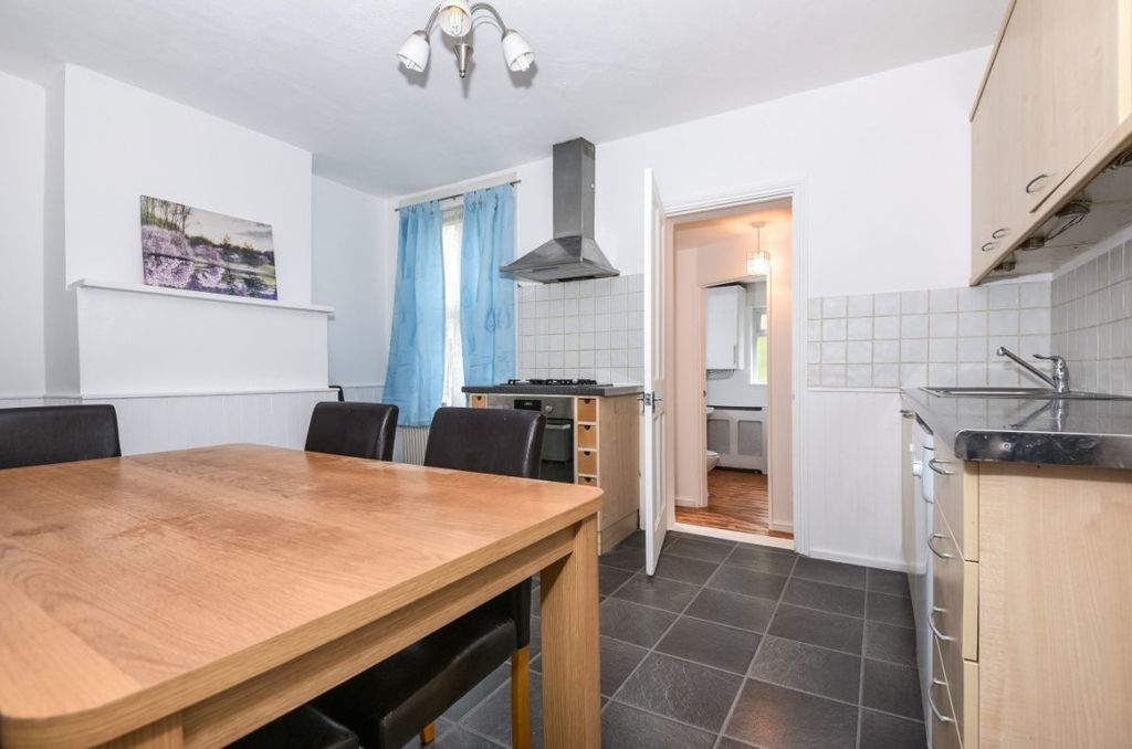 Property photo 3 of 7 Picture No. 04