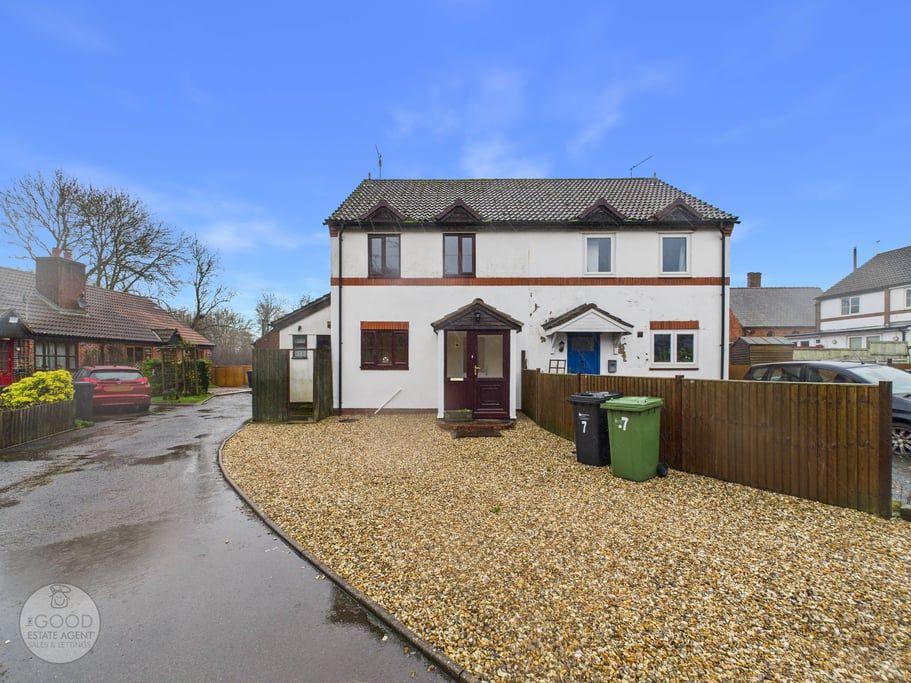 Property photo 1 of 11