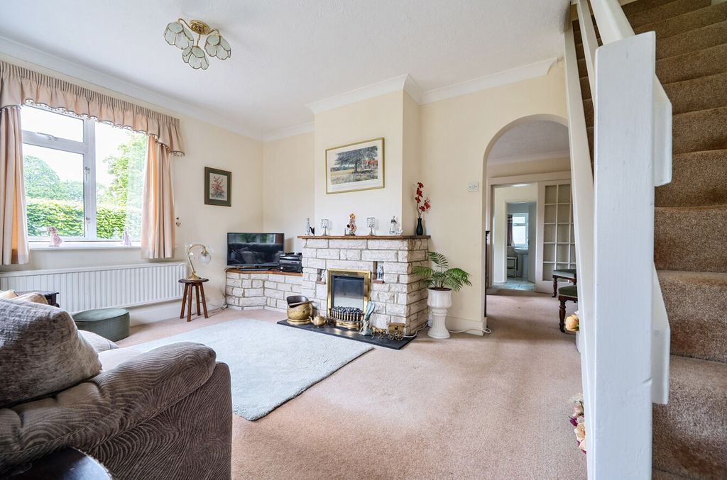 Property photo 3 of 19 21-681A042535559-...