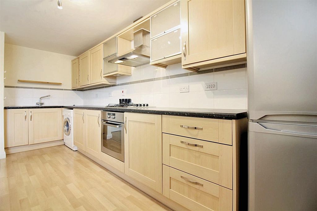 Property photo 3 of 6 Uz1Smtkdo06Oirvpti4Dww.Jpg