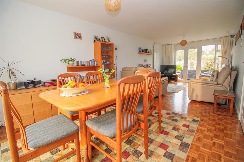 Property photo 2 of 16 Img_2953.Jpg