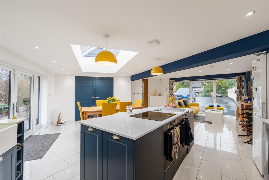 Additional image 8 of 5 bed detached house for saleTorphichen, Bathgate EH48
