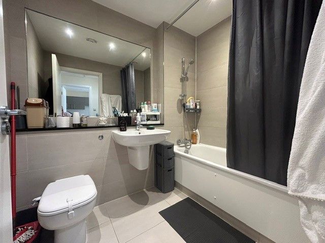Property photo 2 of 9