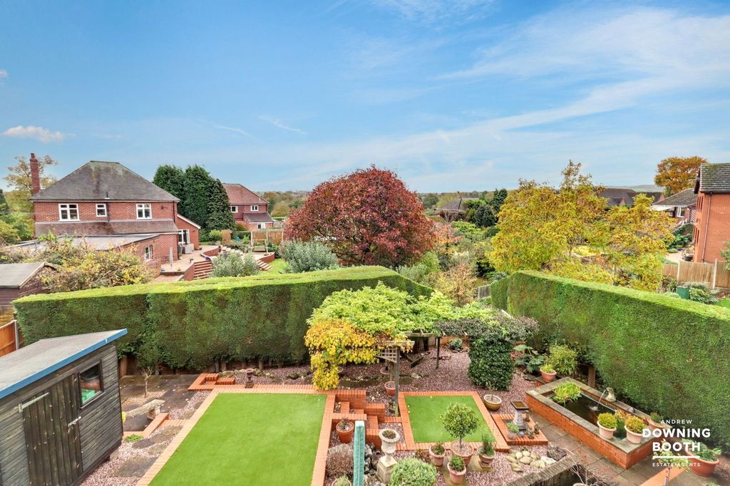 Property photo 3 of 51