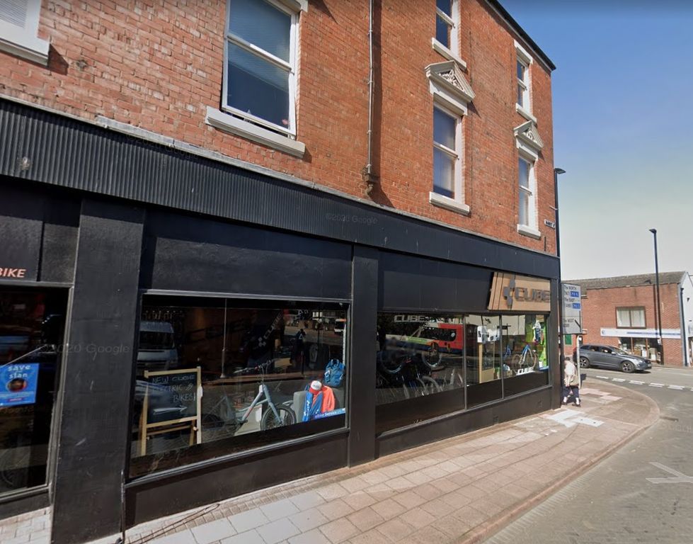 Property photo 2 of 3