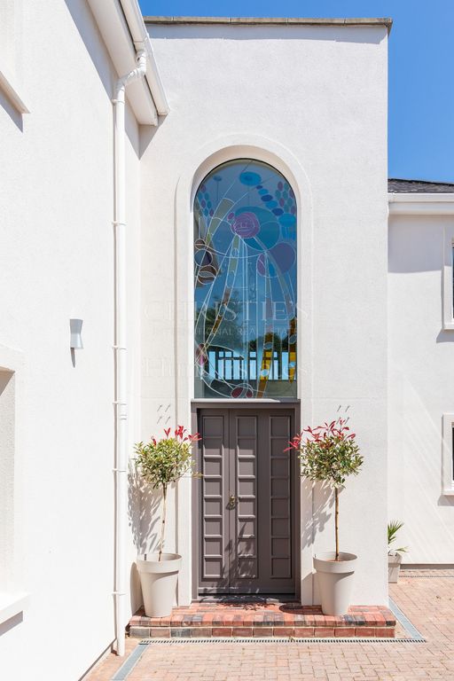 Property photo 2 of 30 Not Specified