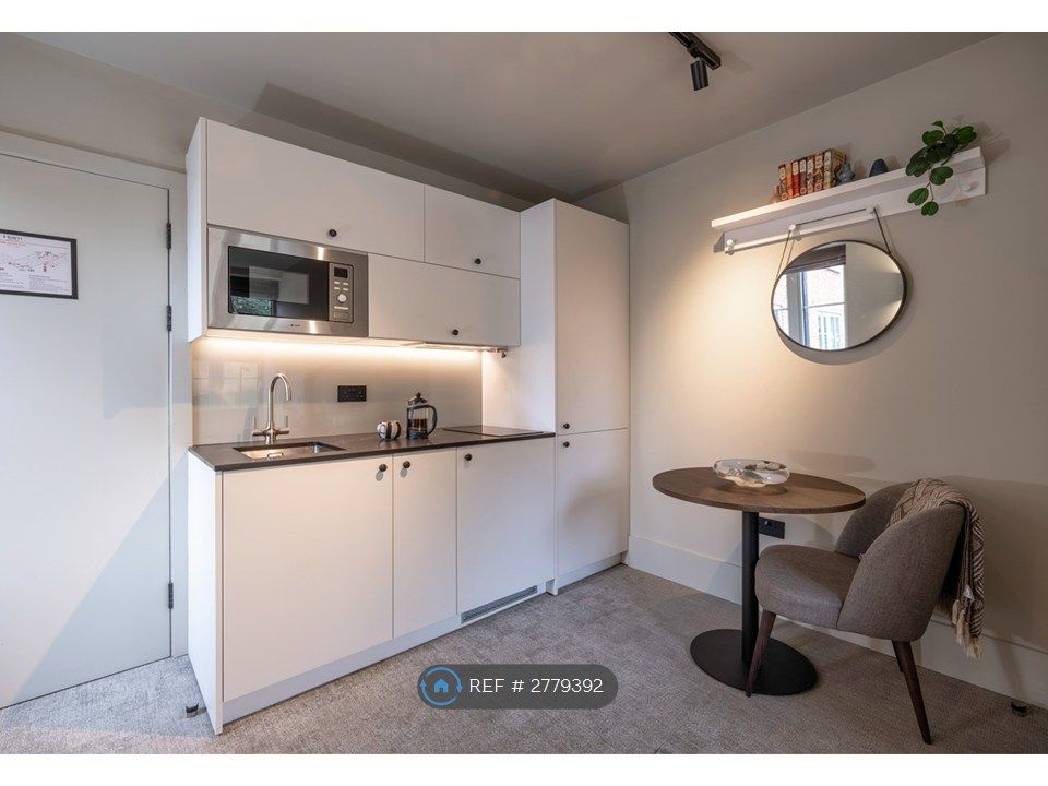 Property photo 2 of 15 Cozy Studio