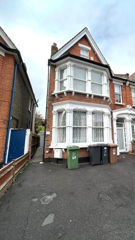 Property photo 2 of 14