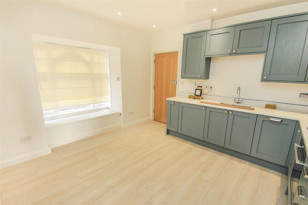 Property photo 2 of 9 Img_1087.Jpg