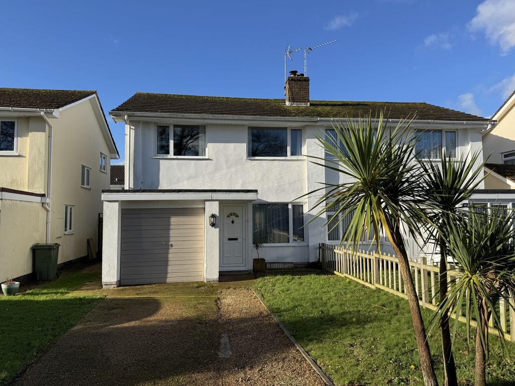 Property photo 1 of 13 Img_4206