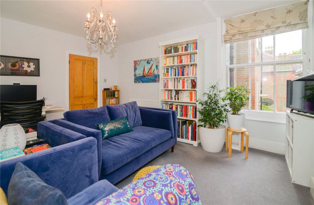 Property photo 2 of 13 Picture No. 28