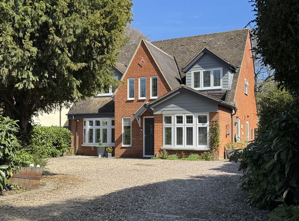 Property photo 1 of 35 Front