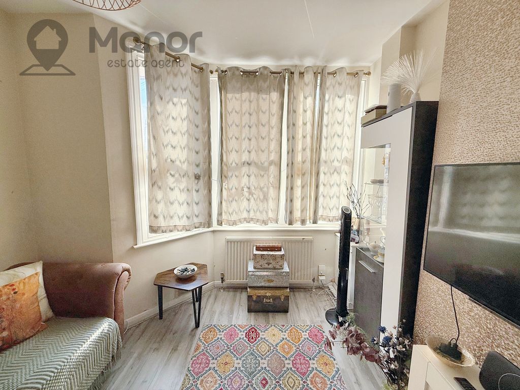 Property photo 2 of 16 Whatsapp Image 2025-08-22 At 18.06.40 (2)
