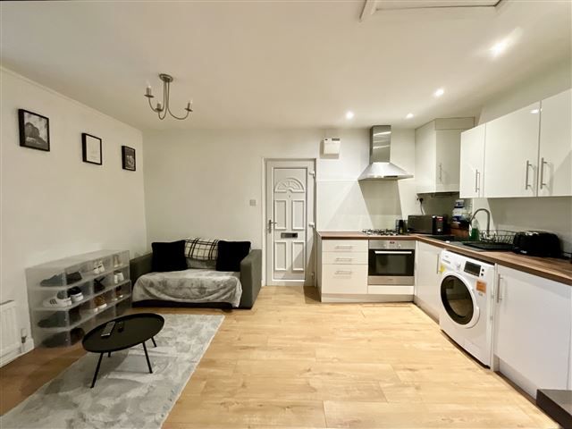 Property photo 2 of 10 Open Plan Living/Kitchen Space