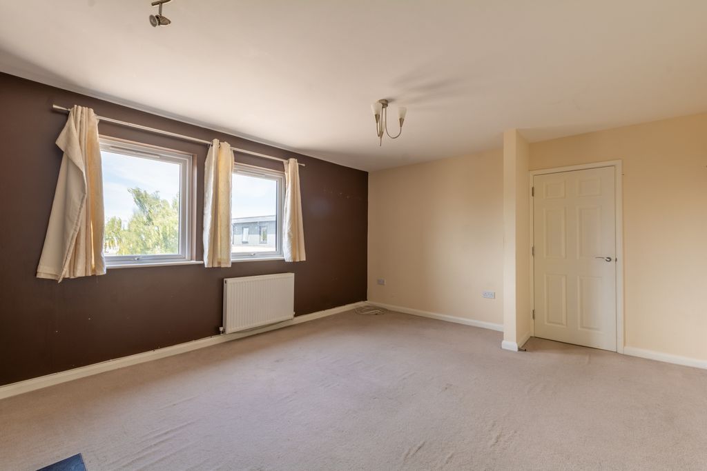Property photo 3 of 7 Picture No. 09