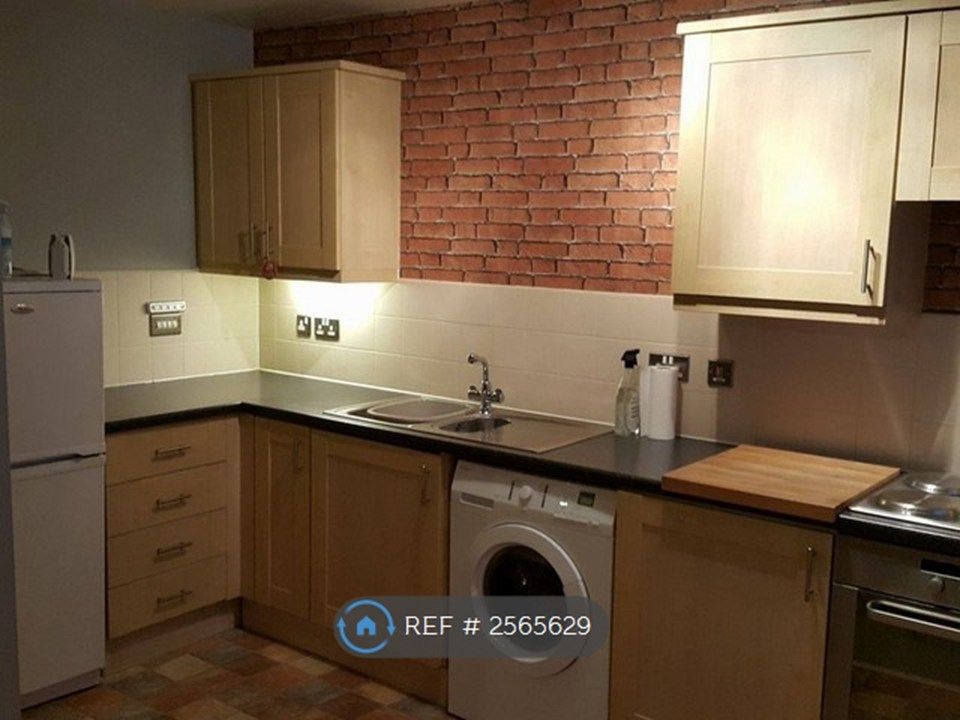 Property photo 3 of 6