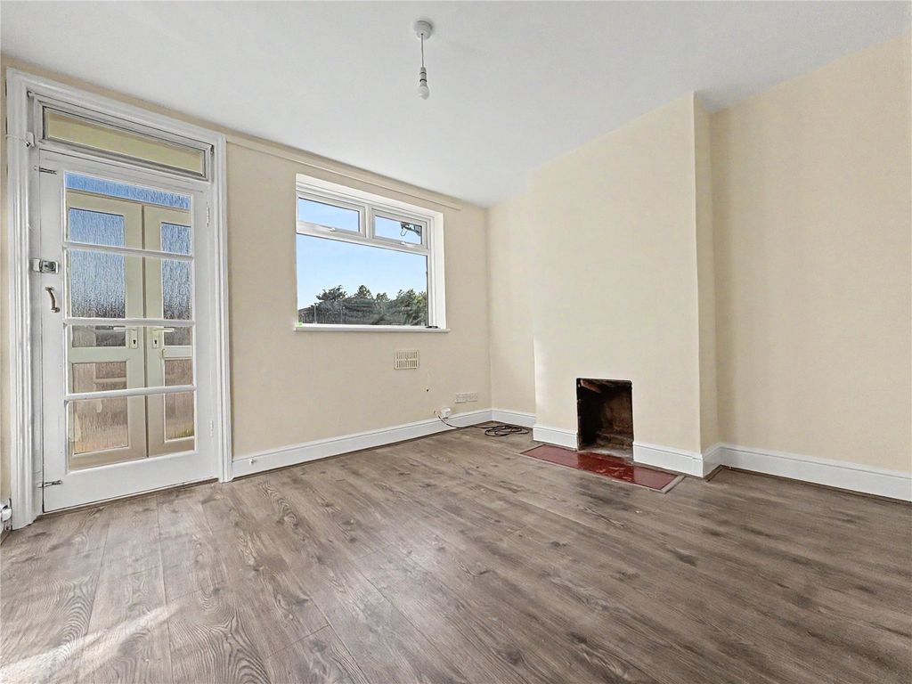Property photo 3 of 13 Picture No. 13