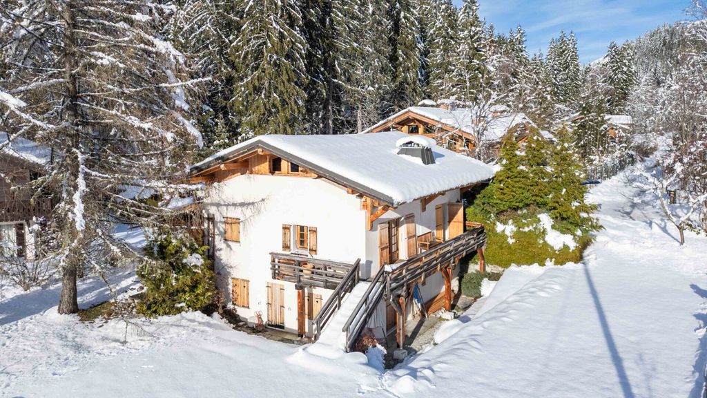 Property photo 1 of 12 Chamonix Chalet For