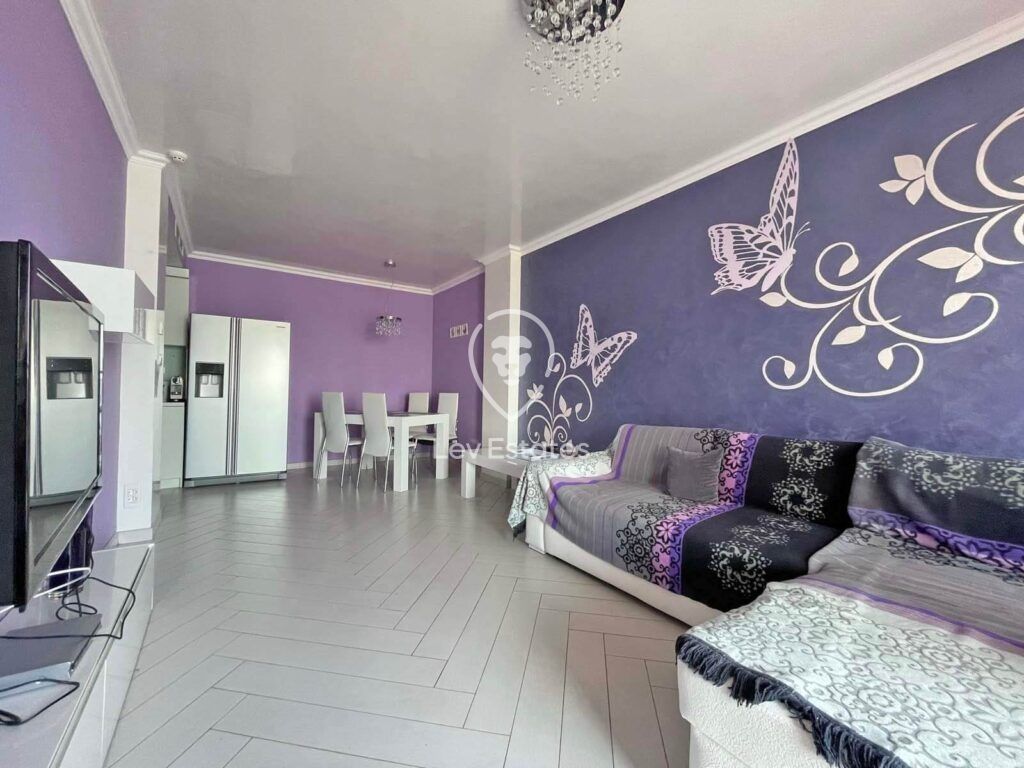 Property photo 3 of 15