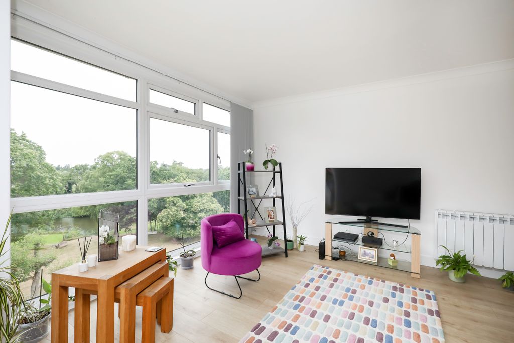 Property photo 2 of 16 5A1A4961