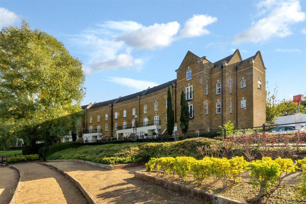 Property photo 2 of 25 Img_3125-1.Jpg