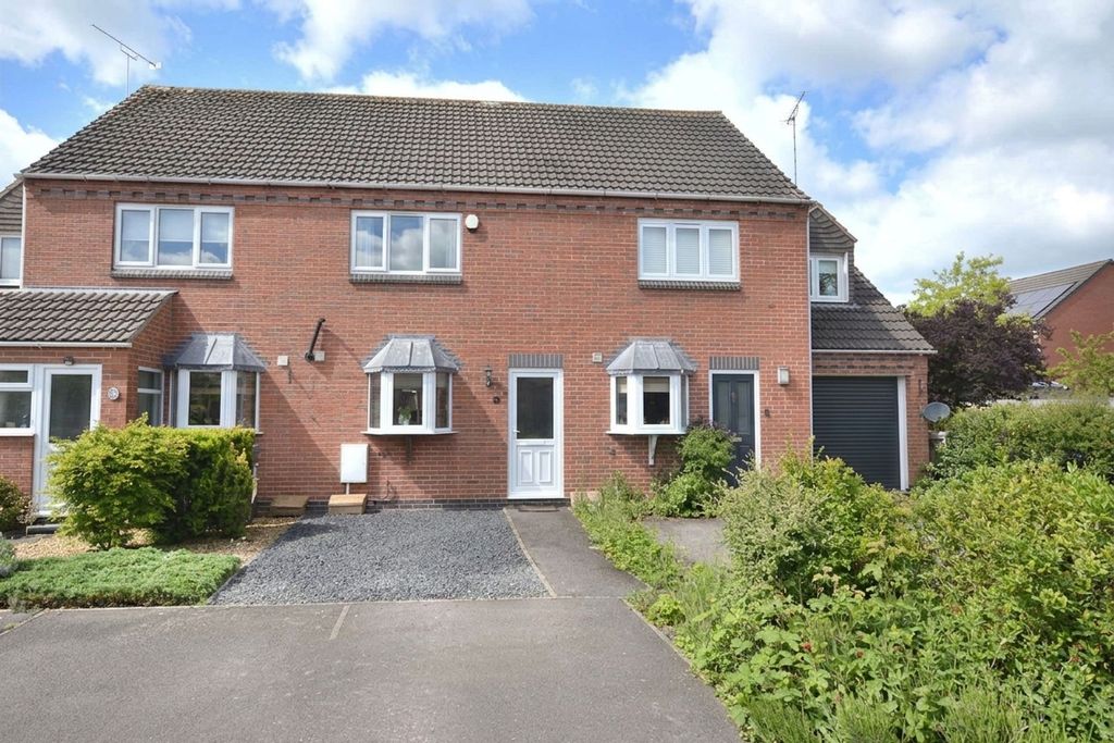 Property photo 1 of 21