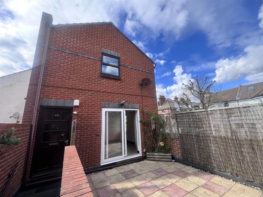 Property photo 1 of 12 Outside1.Jpg