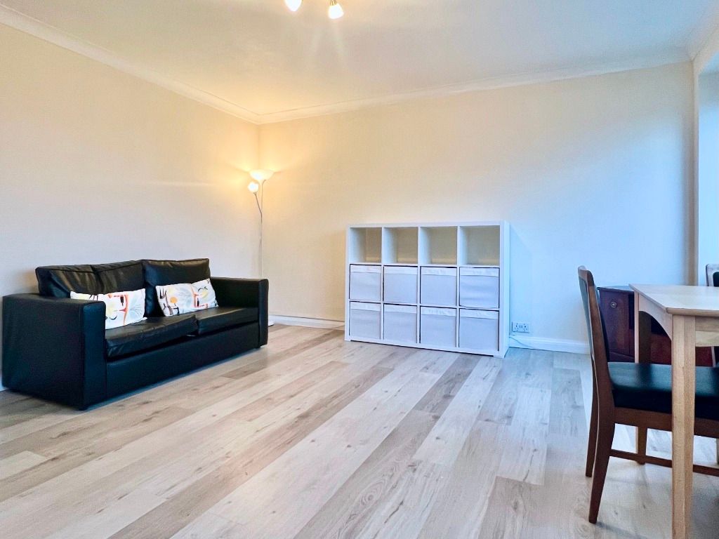 Property photo 2 of 28 Photo 2