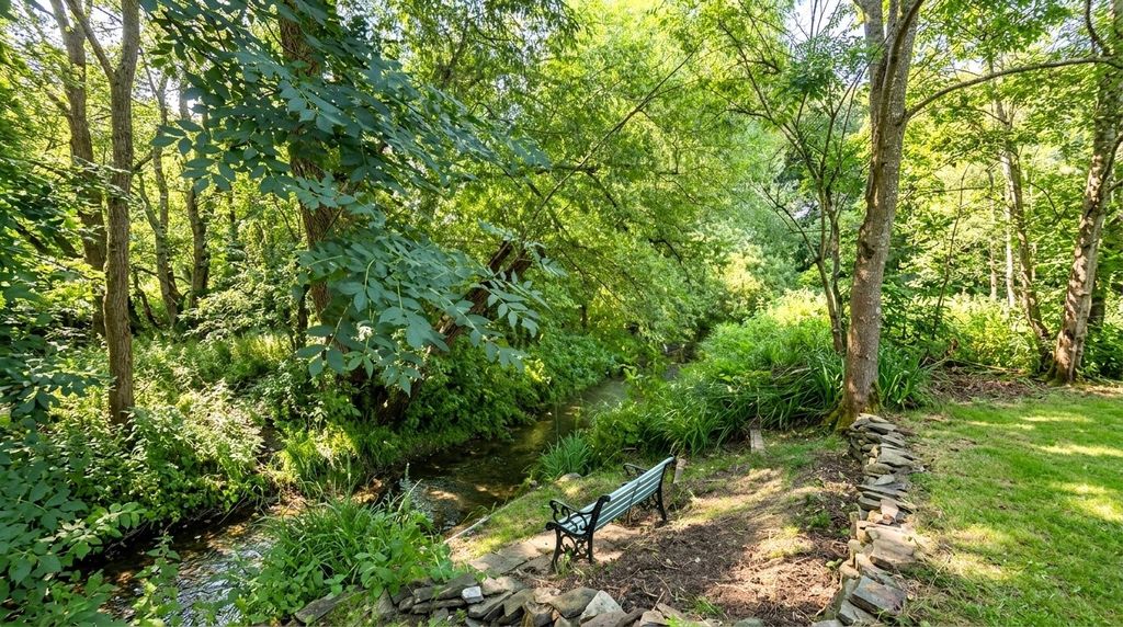 Property photo 3 of 23 Picture No. 28
