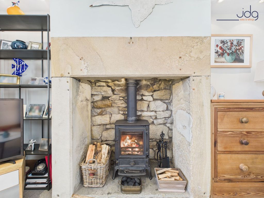 Property photo 3 of 15 Log-Burning Stove