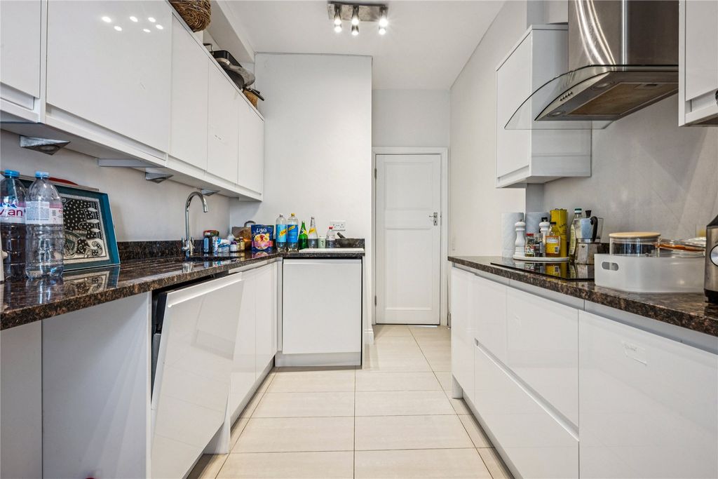 Property photo 3 of 16 Kitchen