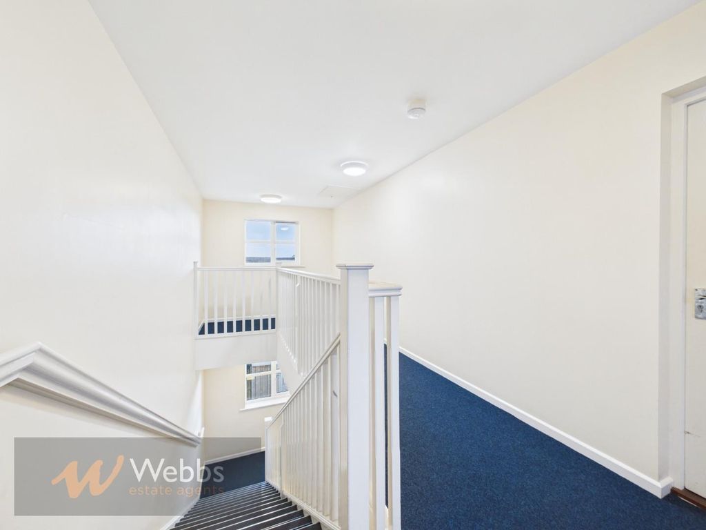 Property photo 2 of 18 Cam01802G0-Pr0193-Still022.Jpg