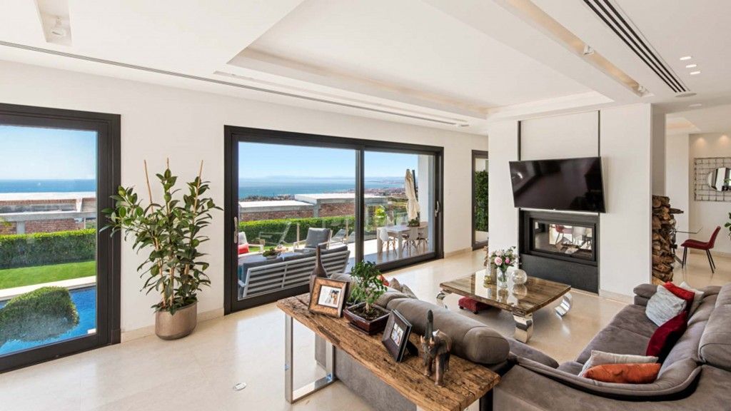 Property photo 2 of 20 Altos De Los  Monteros (25)