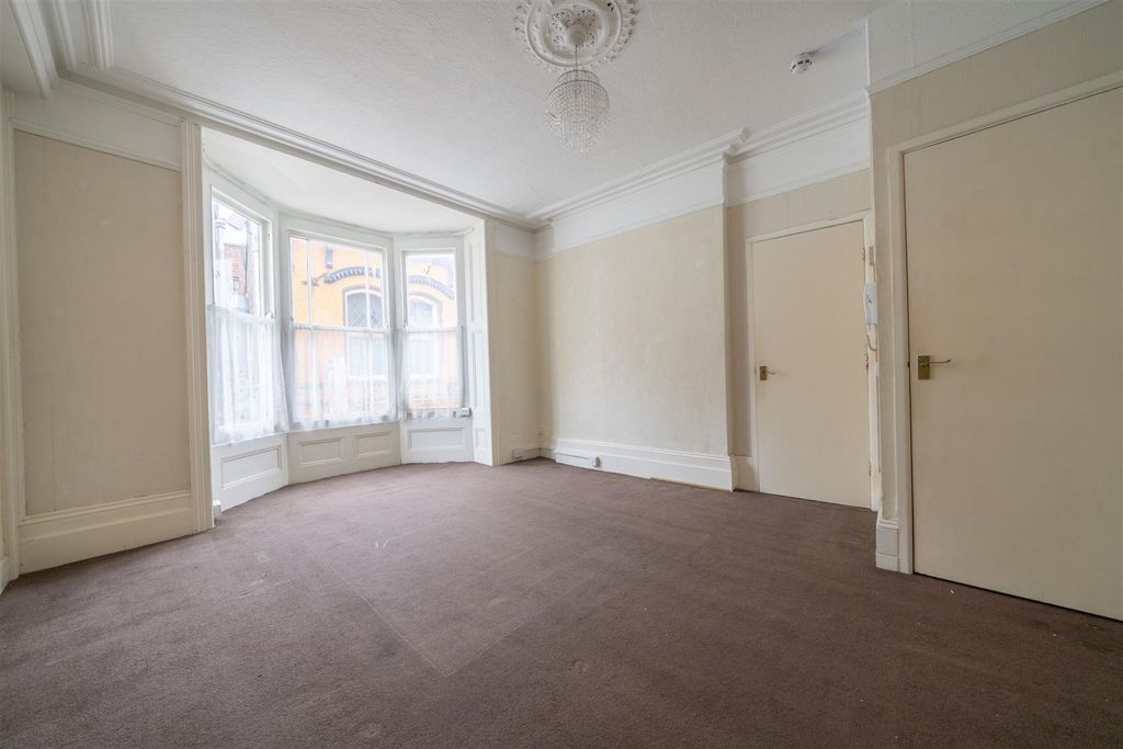 Property photo 2 of 12 Dsc08619.Jpg