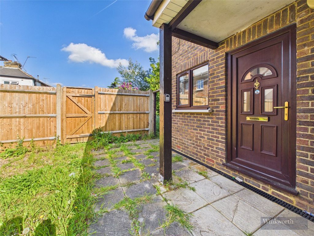 Property photo 1 of 8 Picture No. 14