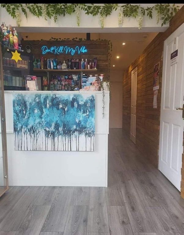 Property photo 2 of 6 1000045942.Jpg