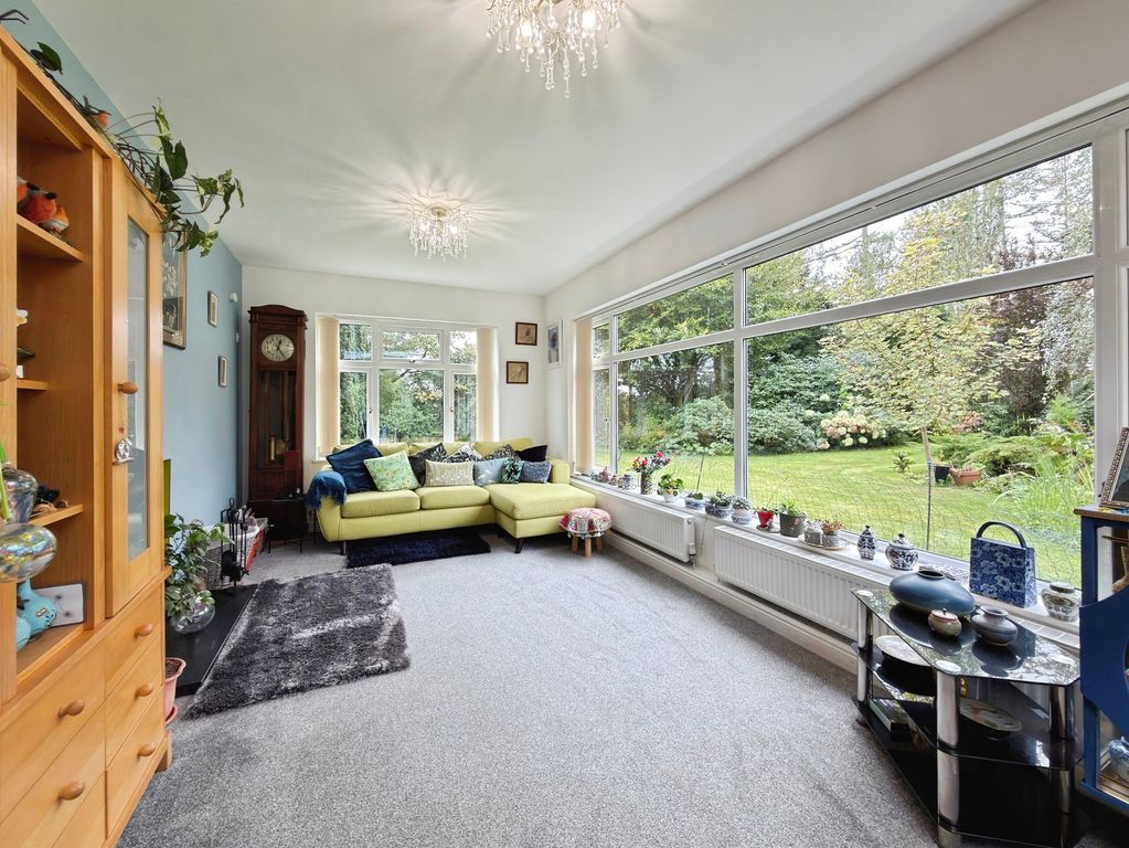 Property photo 3 of 42