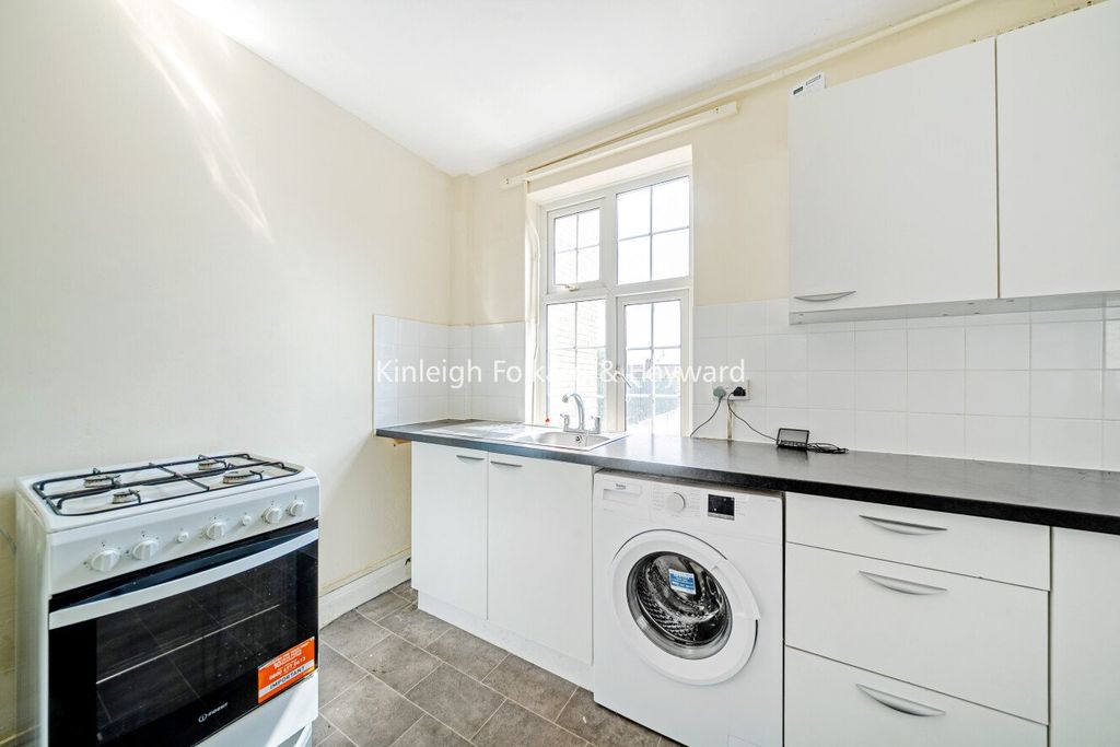 Property photo 2 of 9 Picture No. 08