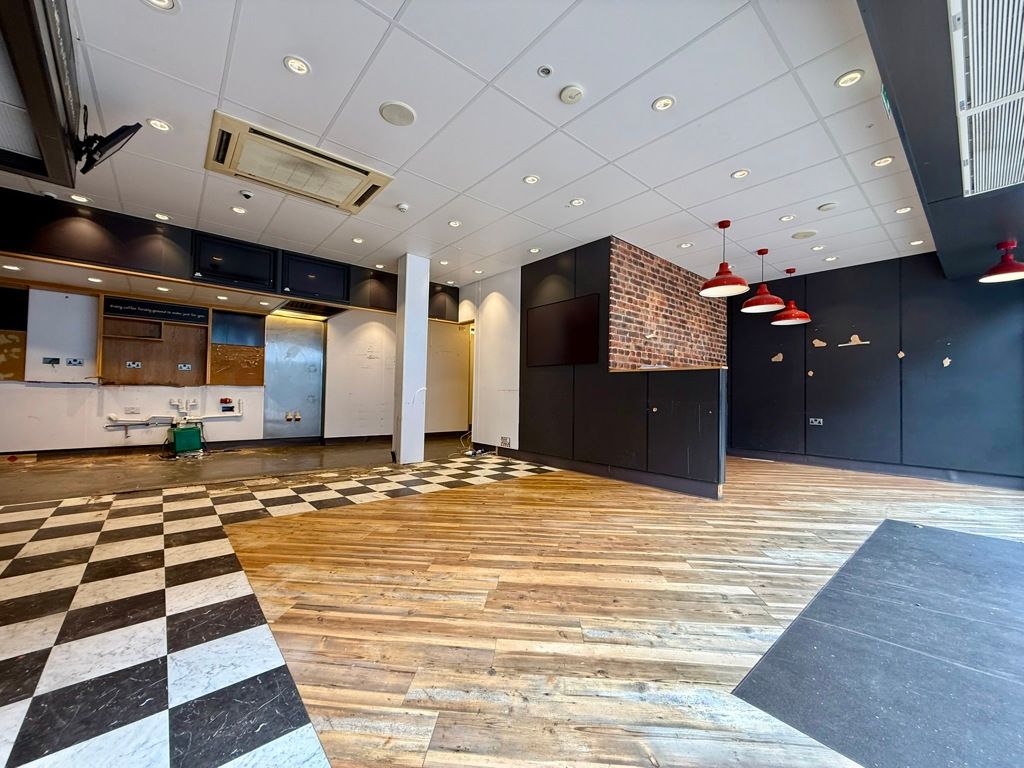 Property photo 3 of 10 Photo 3