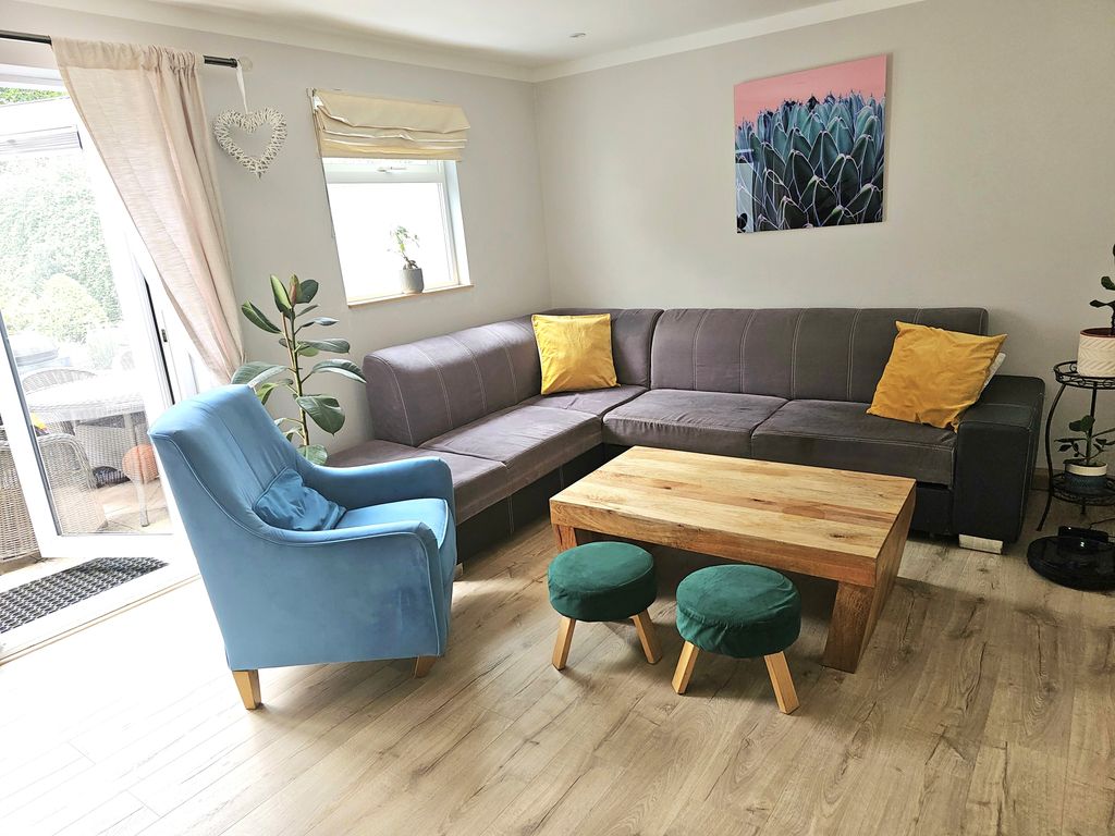 Property photo 3 of 23