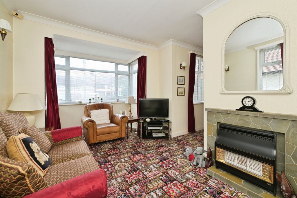 Property photo 3 of 14