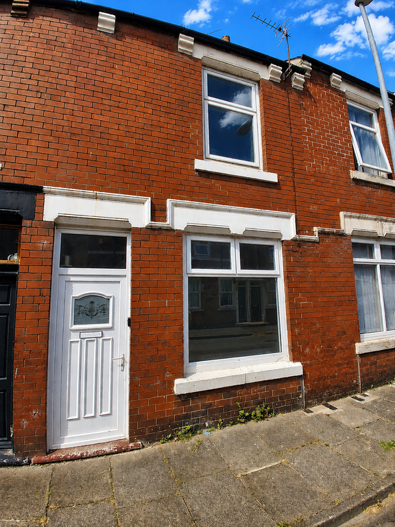 Property photo 1 of 11