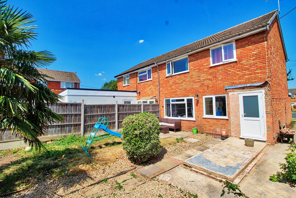 Property photo 2 of 20 Img_4329