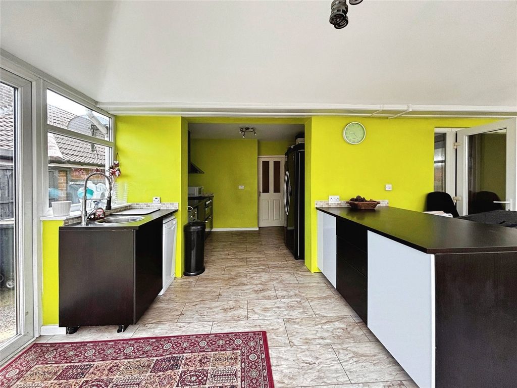 Property photo 2 of 23 Picture No. 46