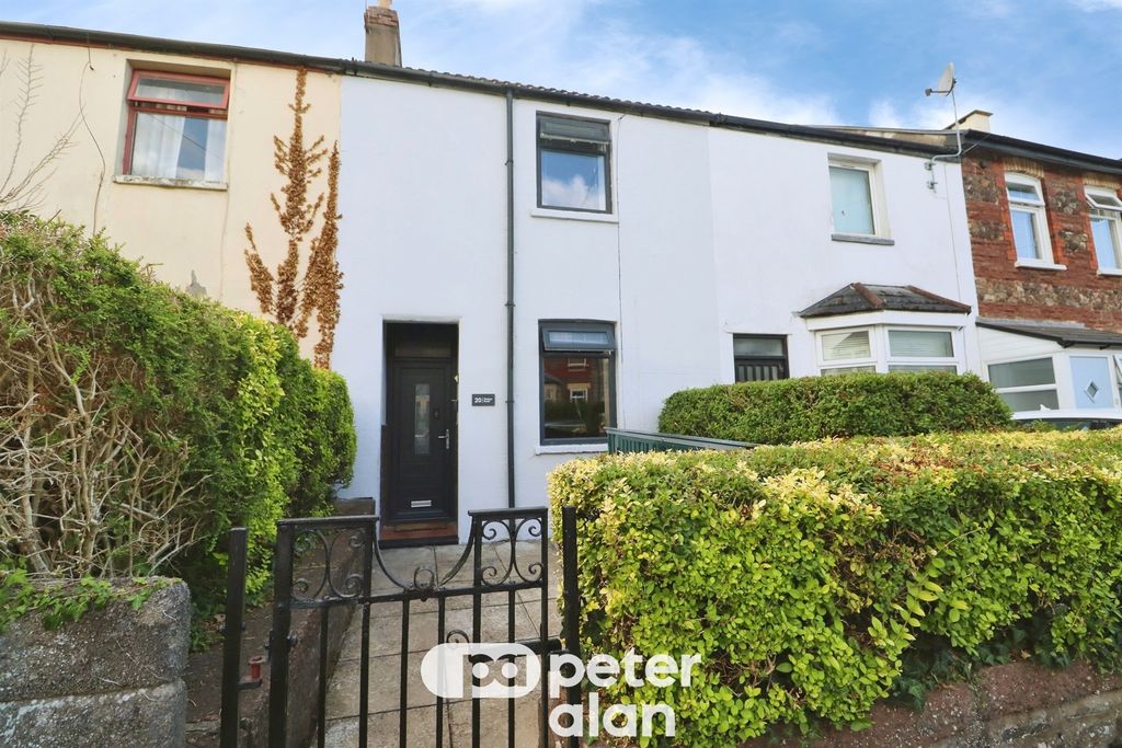 Property photo 1 of 24