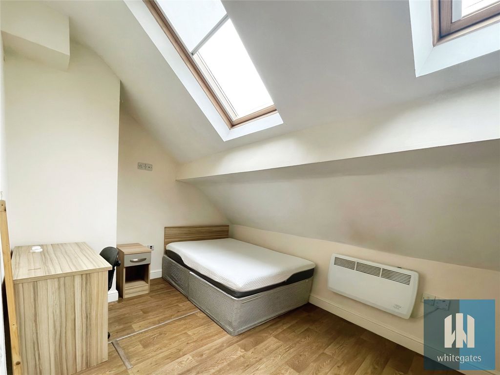 Property photo 3 of 7 Picture No. 28