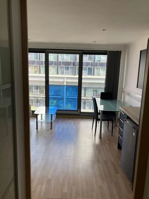 Property photo 3 of 5 Living Room