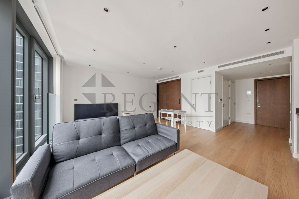 Property photo 3 of 10 Open Plan