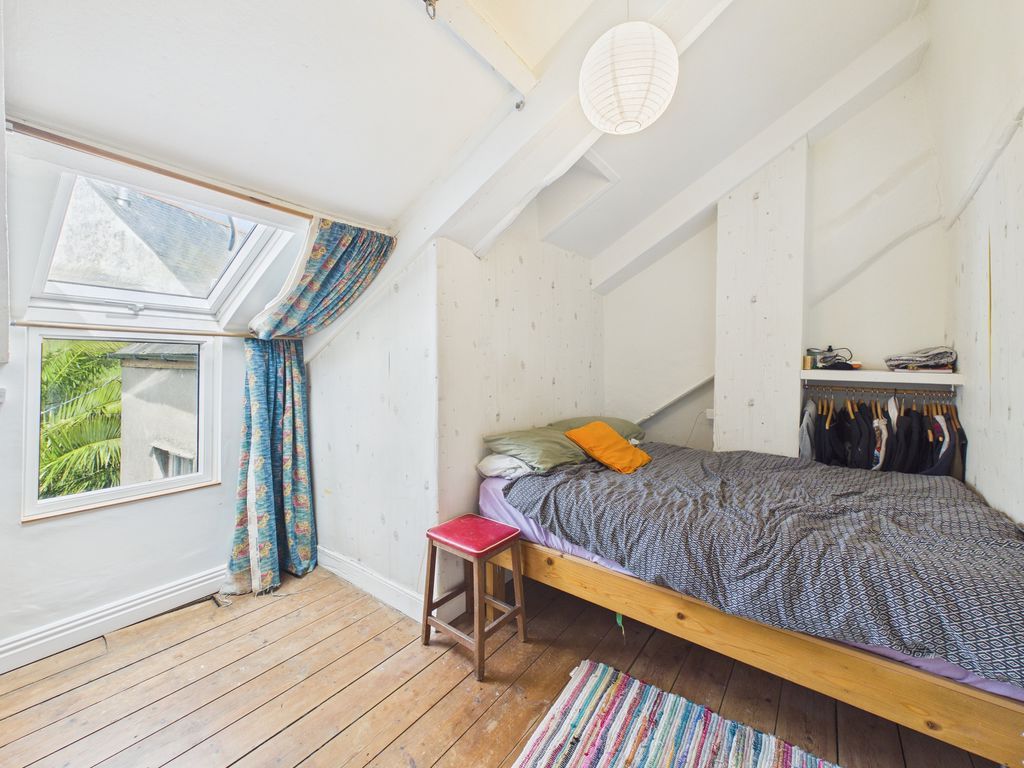 Property photo 2 of 11 Bedroom Two